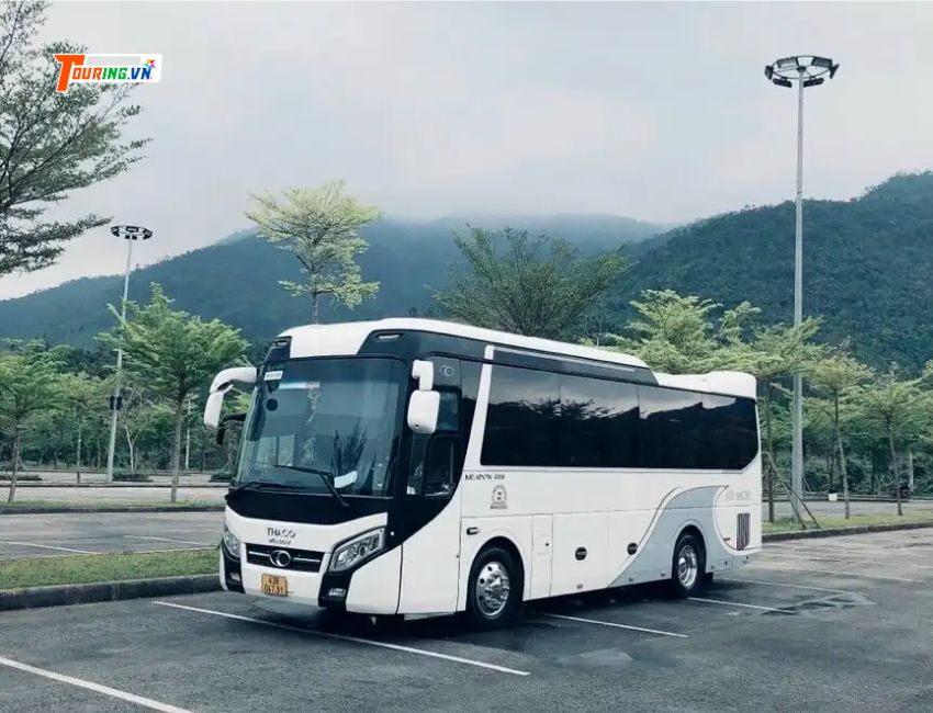 Thuê xe 29 – 30 chỗ Đà Nẵng thỏa sức khám phá tp. Đáng Sống